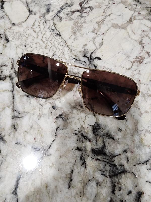 Review Thumbnail Image 0 247813716