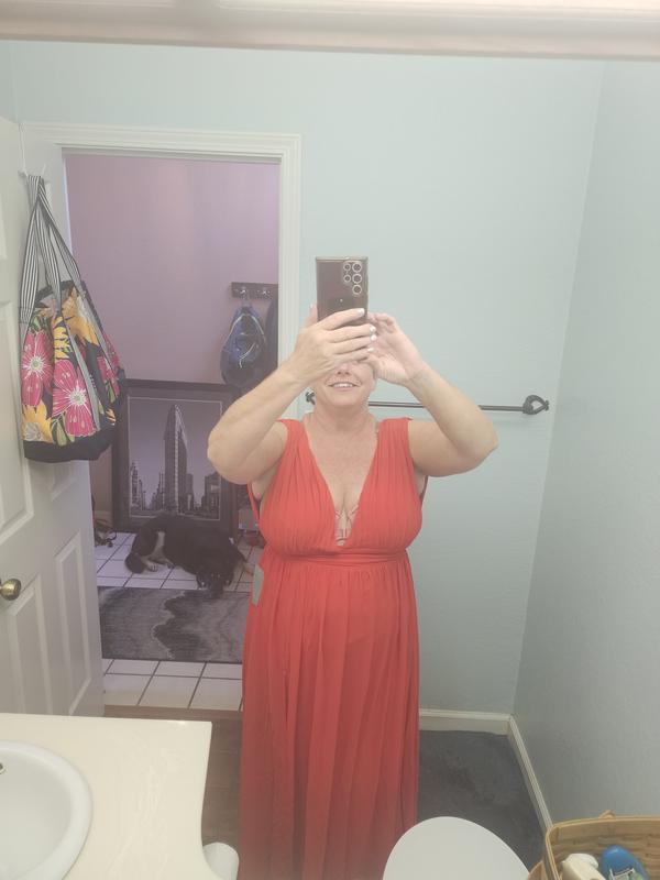 Great dress not for large breasted women