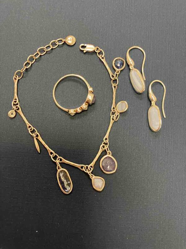 Review Thumbnail Image 0 241811738