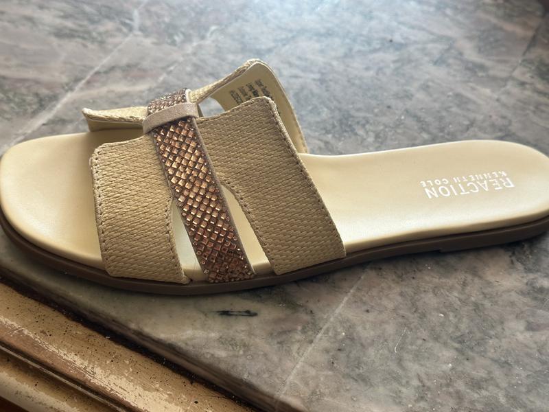 Review Thumbnail Image 0 235472493