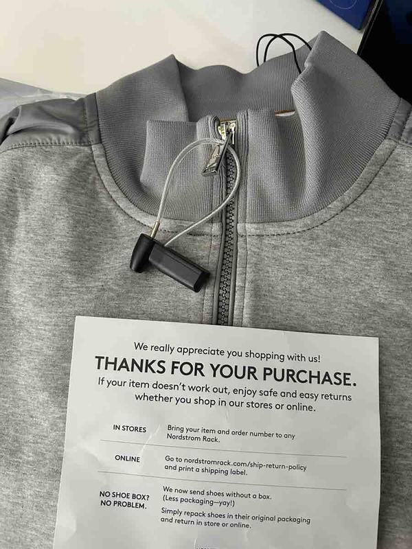 Review Thumbnail Image 0 238522592