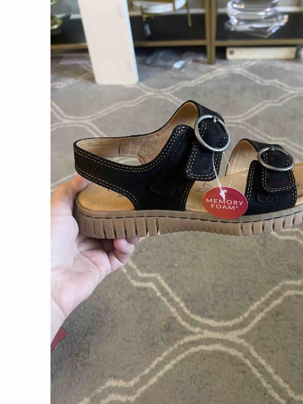 Review Thumbnail Image 0 226923283