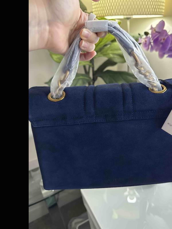 Review Thumbnail Image 0 248540486