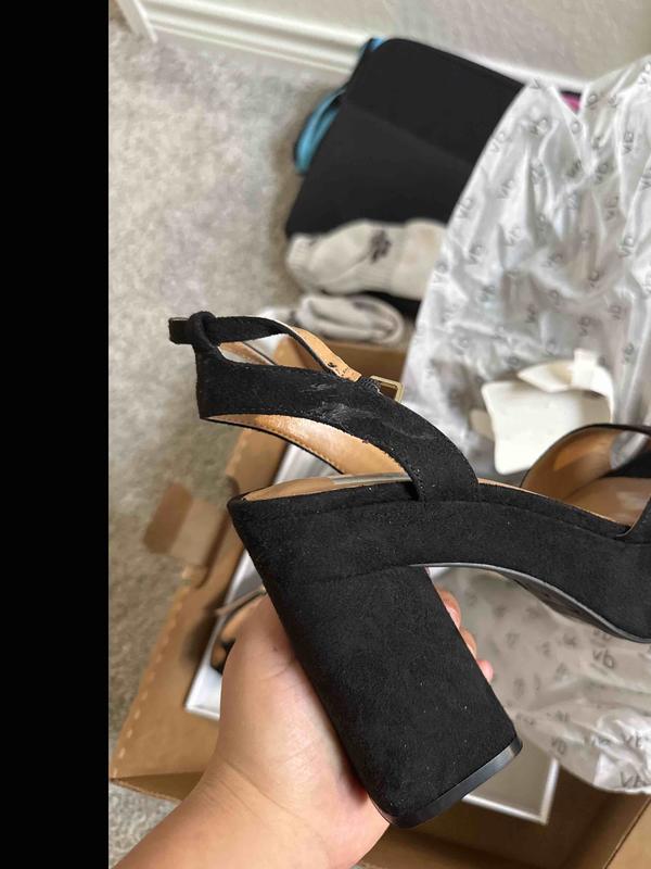 Review Thumbnail Image 0 246002125