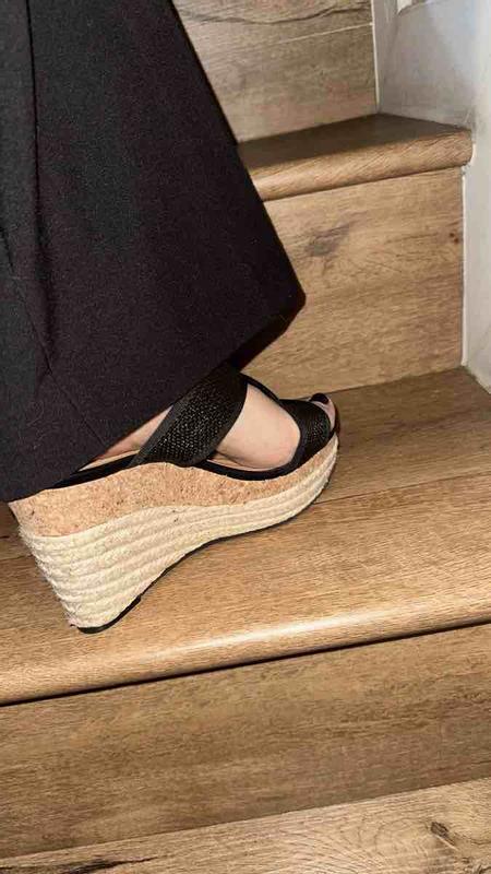 Review Thumbnail Image 1 242295641