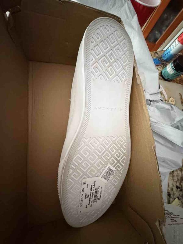 Review Thumbnail Image 3 248900543