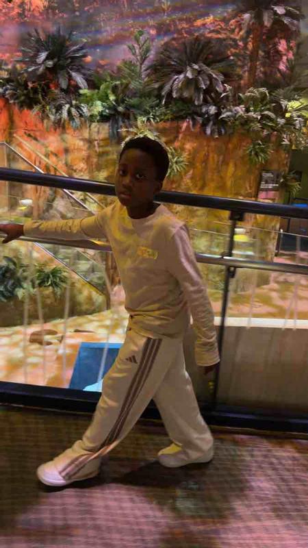 Review Thumbnail Image 0 247518017