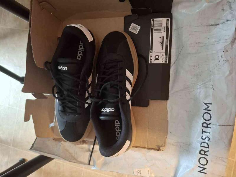 Customer photo for "Delivery of product (NORDSTROM'S)"