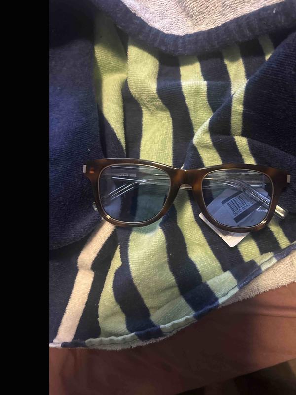 Review Thumbnail Image 0 247176975