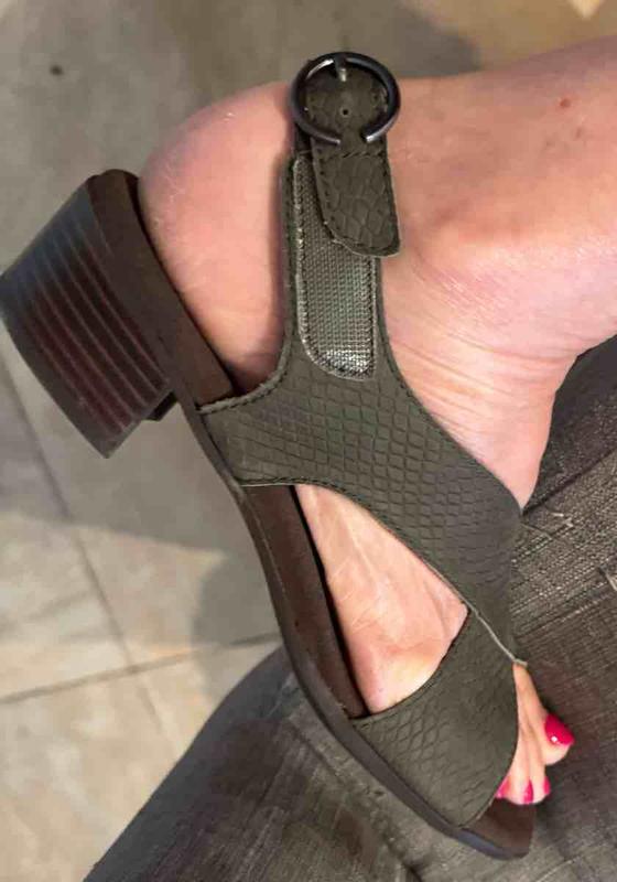 Review Thumbnail Image 0 241369434