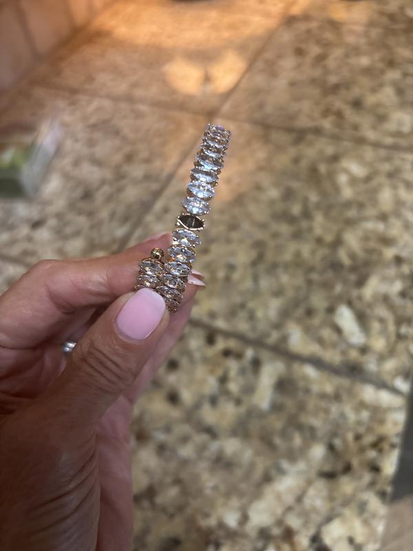 Review Thumbnail Image 0 244935024