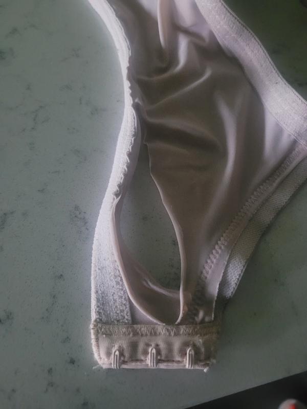 Customer photo for "Elastic band breaks"
