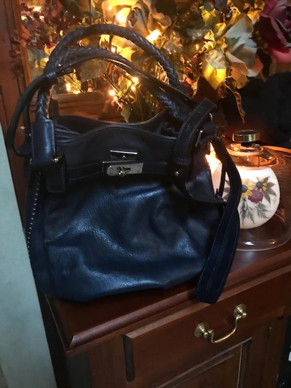 Review Thumbnail Image 0 203248032