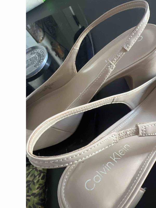 Review Thumbnail Image 0 235709023