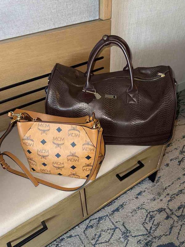 Review Thumbnail Image 1 248582344