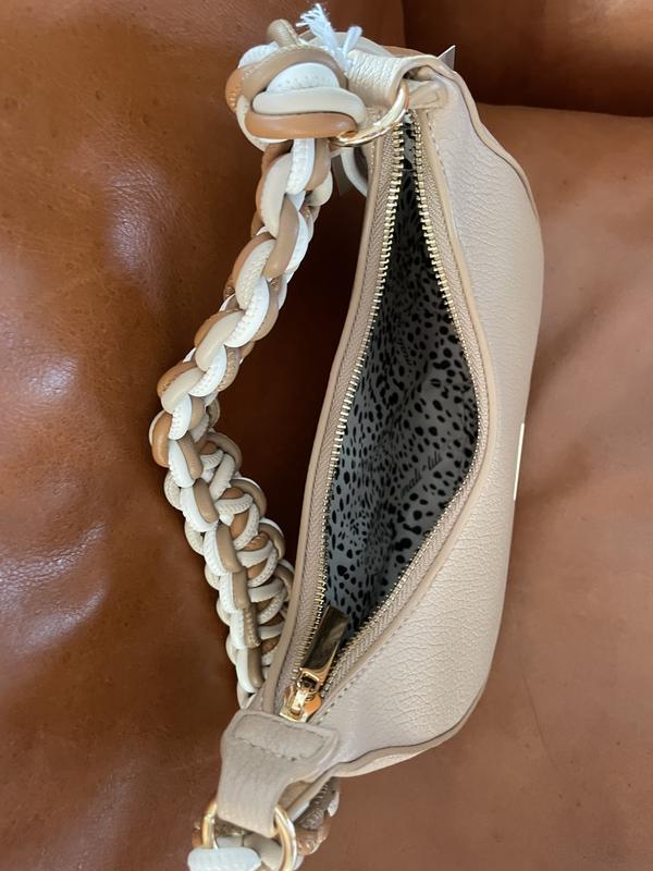 Review Thumbnail Image 2 239810281