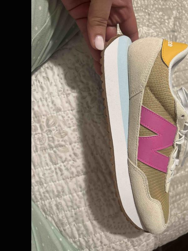 Review Thumbnail Image 0 249666683