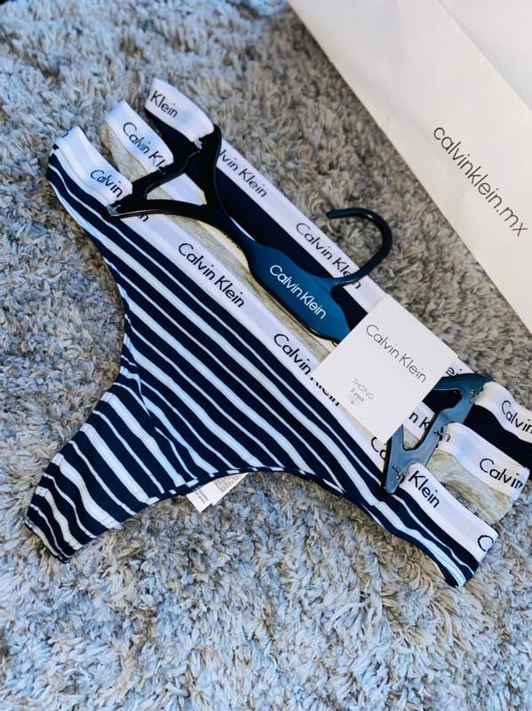 Review Thumbnail Image 0 215674586