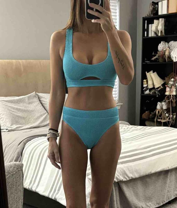 Review Thumbnail Image 0 229873025