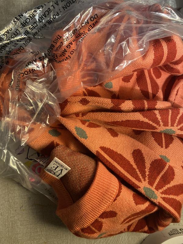 Customer photo for "Didn’t get the right cardigan"