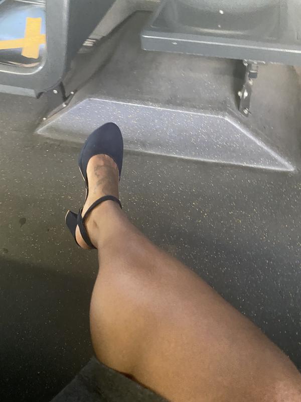 Review Thumbnail Image 1 208402600