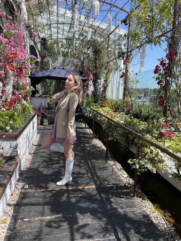 Review Thumbnail Image 0 216018695