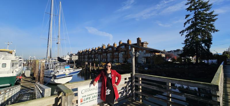 Review Thumbnail Image 0 229839106