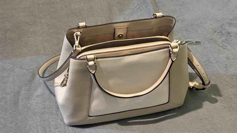 Review Thumbnail Image 2 247828712