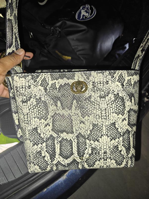 Review Thumbnail Image 0 245219451