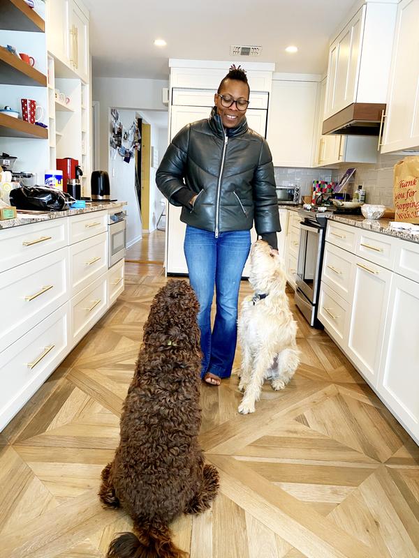 Review Thumbnail Image 0 205074523