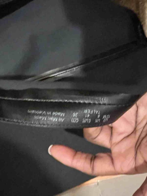 Not leather - misleading description