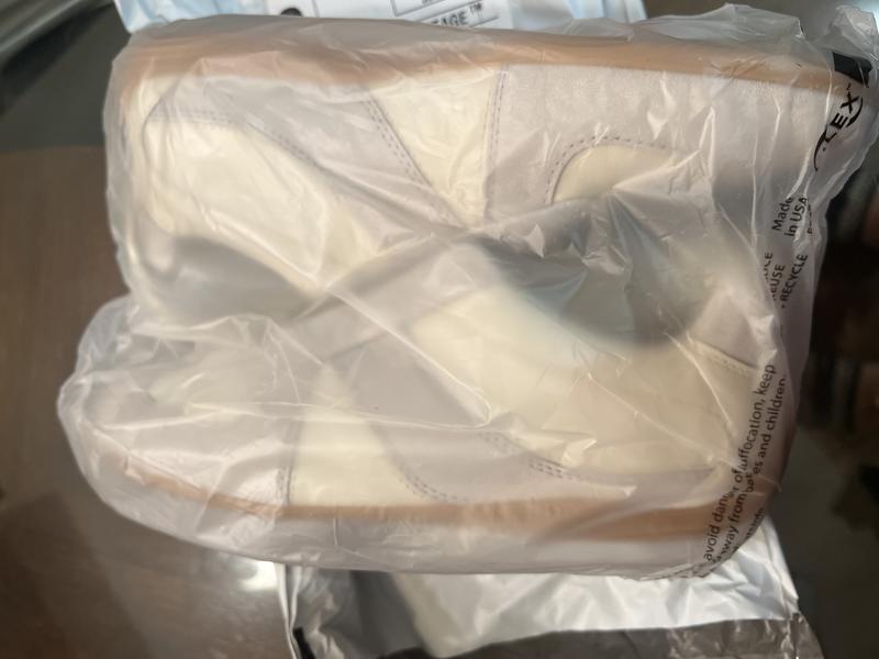 Review Thumbnail Image 0 249641639