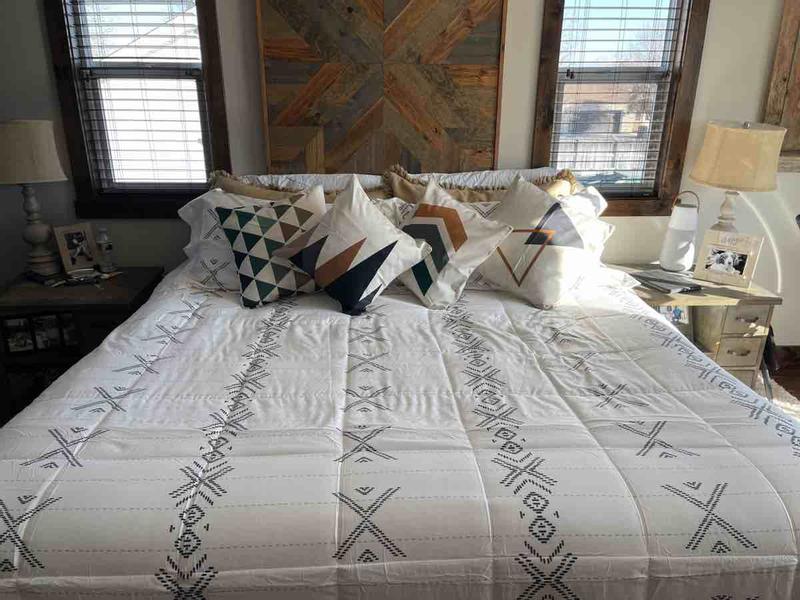 Review Thumbnail Image 0 215242318