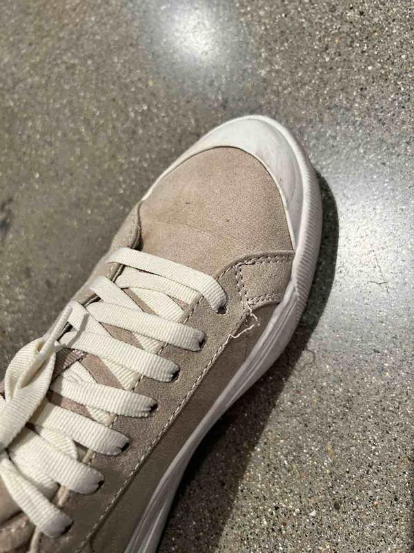 Comfortable, but showed damages fast