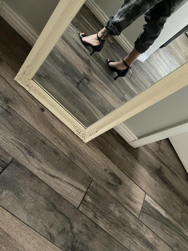 Review Thumbnail Image 0 241388190