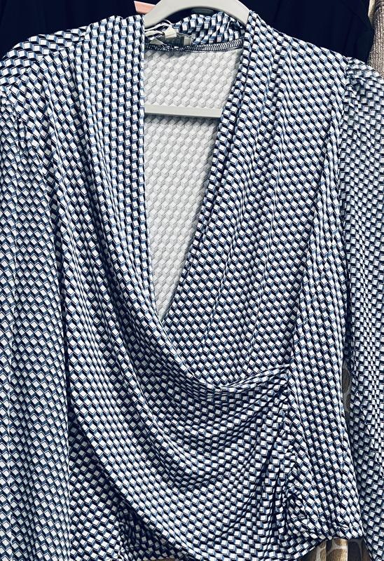 Review Thumbnail Image 0 231962708