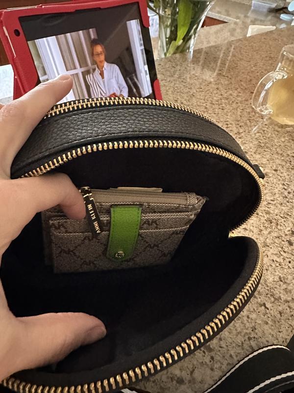 Review Thumbnail Image 2 225570392