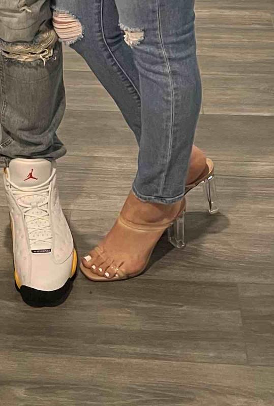 Review Thumbnail Image 0 215988195