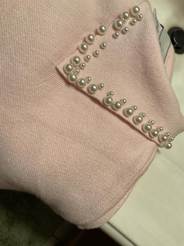 Review Thumbnail Image 0 229843788