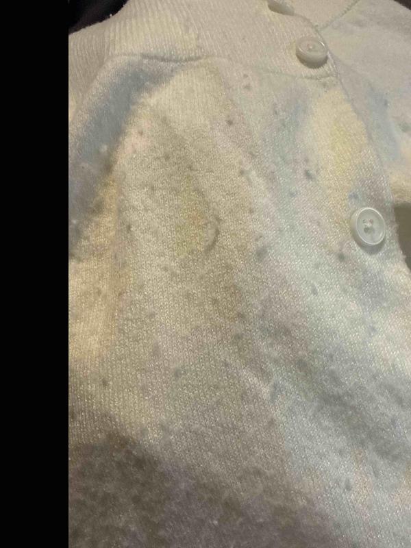 Customer photo for "horrible material do not buy"