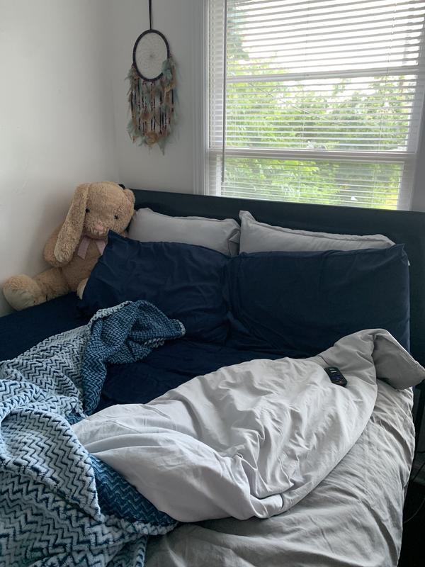 Review Thumbnail Image 0 208276813