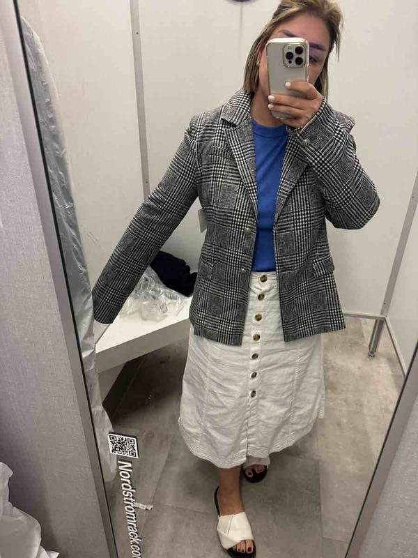 Review Thumbnail Image 1 247510895