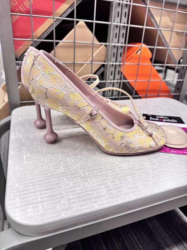 Customer photo for "Beautiful and comfortable"