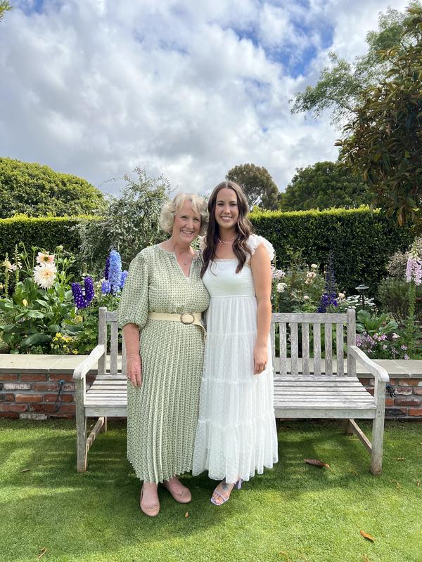 Review Thumbnail Image 0 242794105