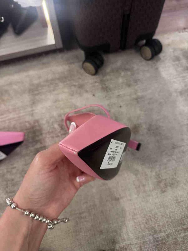 Review Thumbnail Image 0 242450778