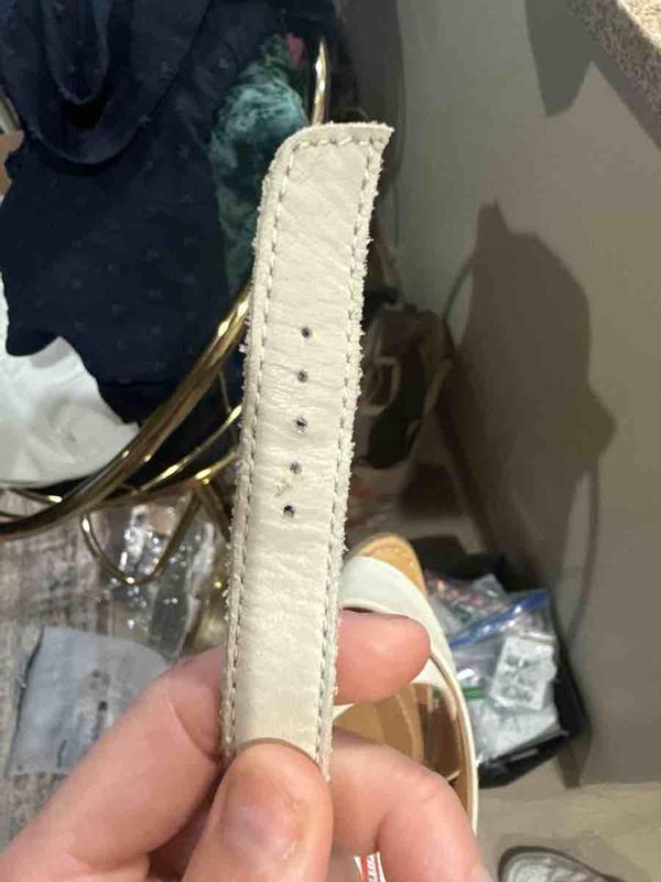Customer photo for "received used shoes"