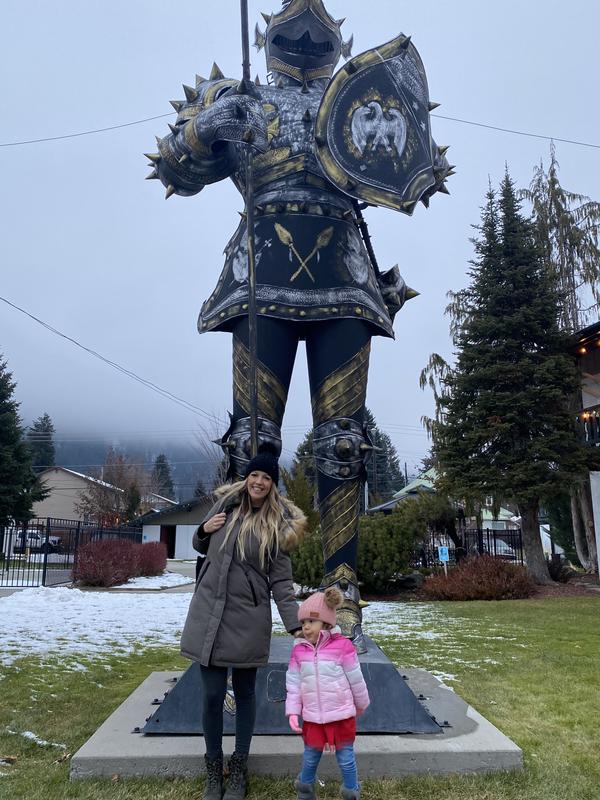 Love it! Tall, lean girls, check arm length.