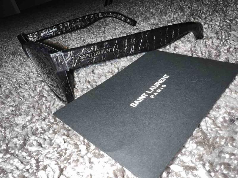 Review Thumbnail Image 0 225870769