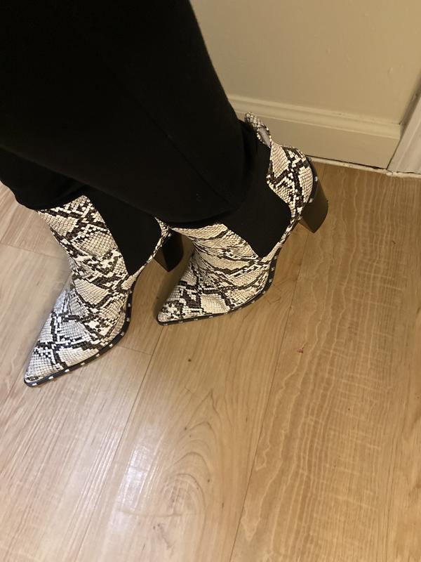 Review Thumbnail Image 0 205851421