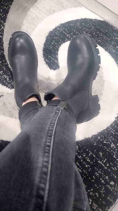 Review Thumbnail Image 0 230963328